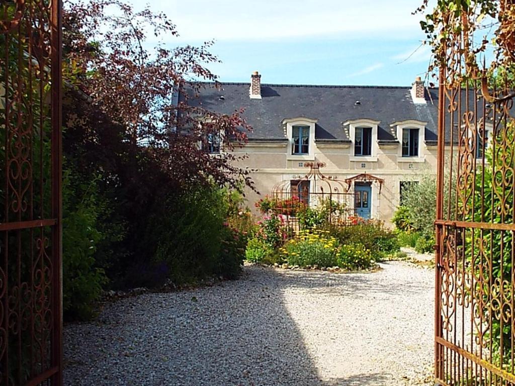Les Roses De Montherlant Buitenkant foto